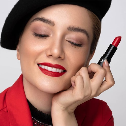 رنگ رژ لب – قیمت رژ لب دخترانه